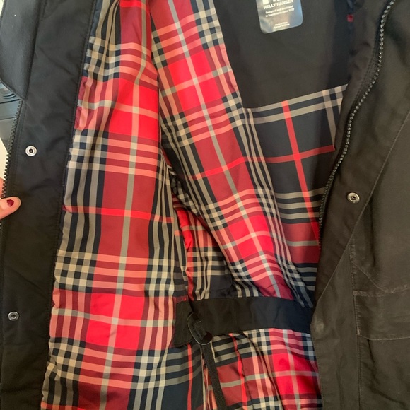 SOLD-Helly Hansen Men’s Parka - Picture 2 of 6